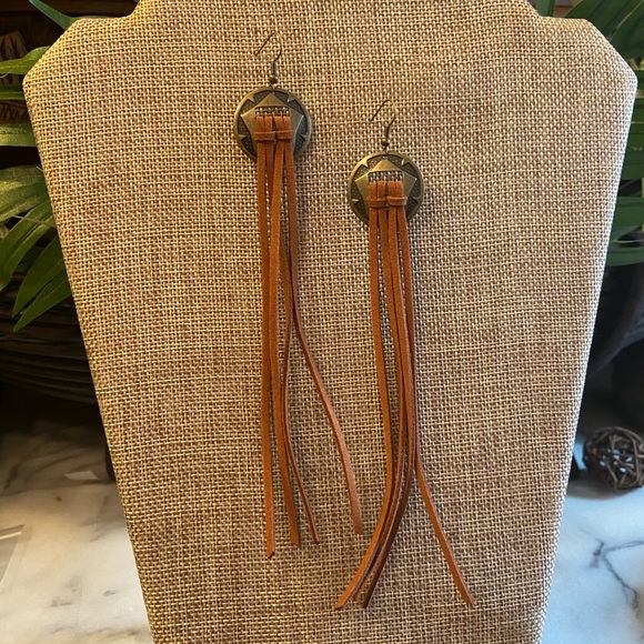 Leather Concho Earrings - Picture 1 of 3